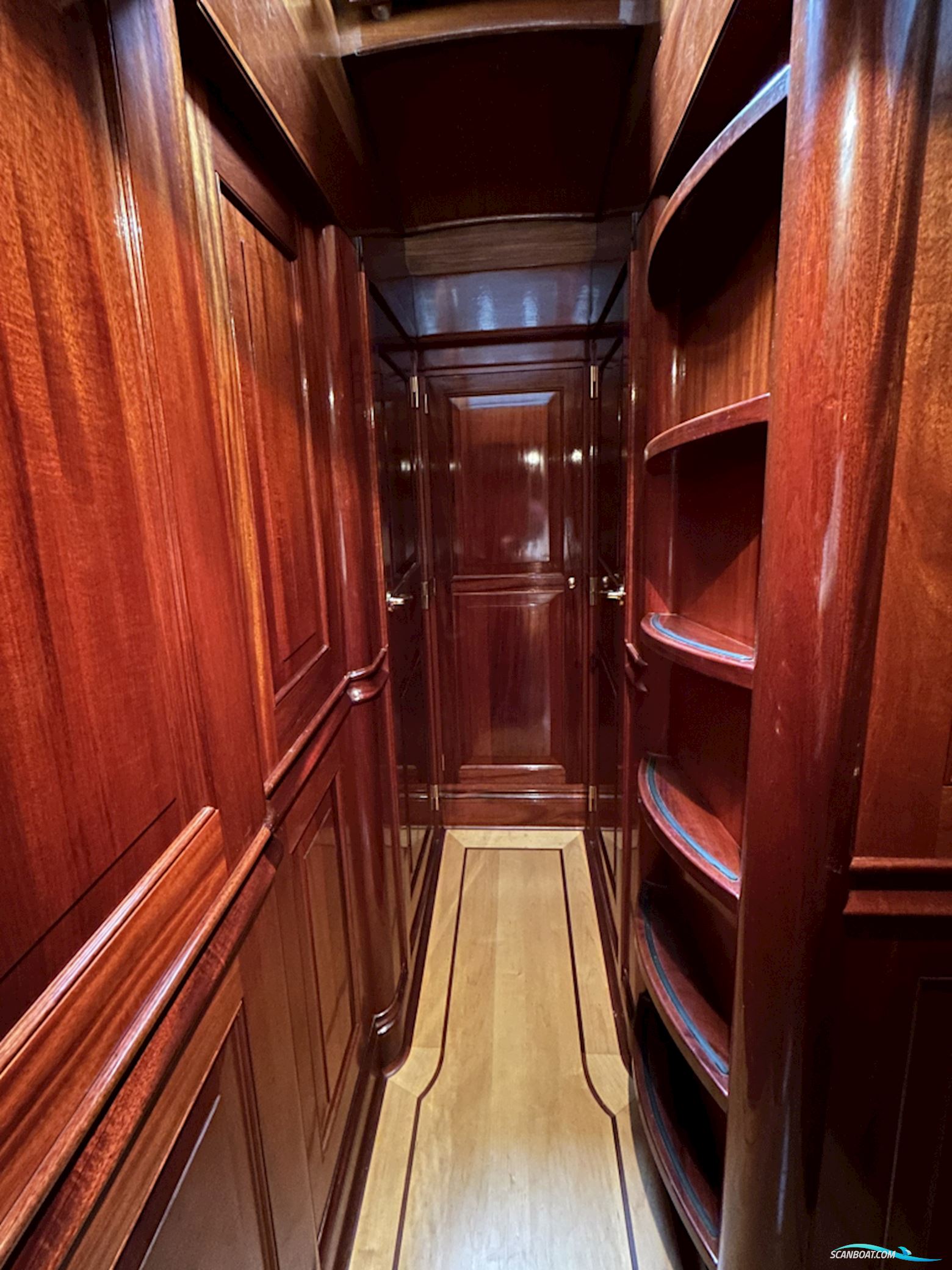 Lemsteraak Roefmodel - Walrus 1600