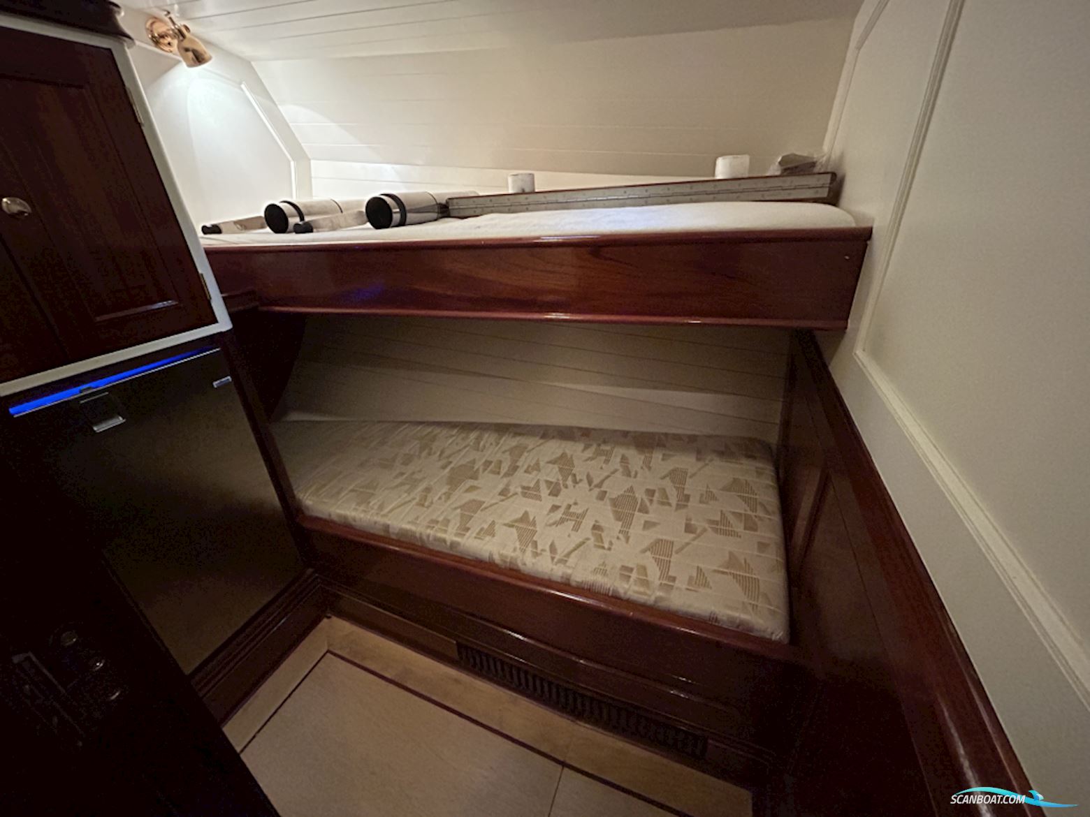 Lemsteraak Roefmodel - Walrus 1600