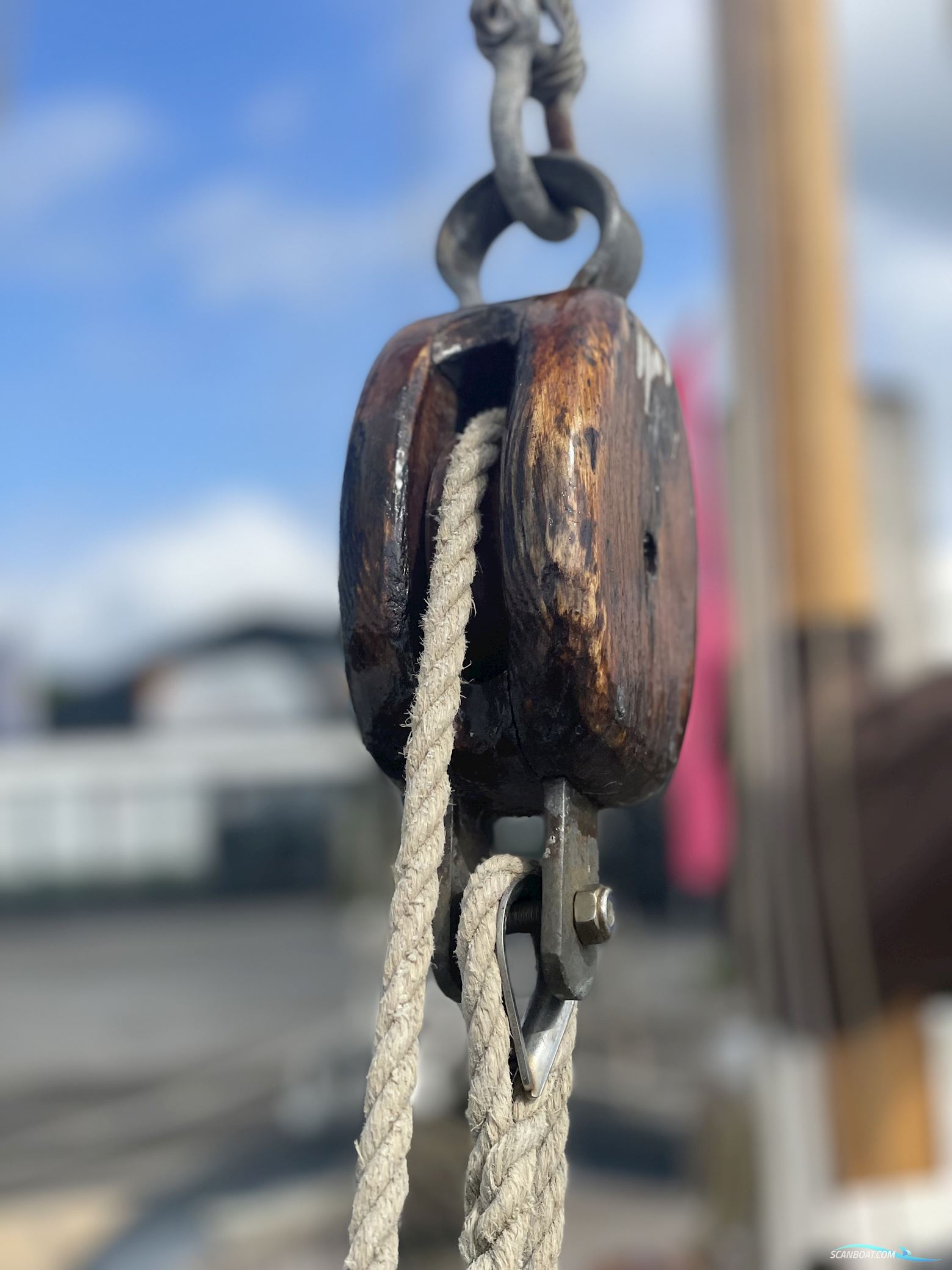 Lemsteraak 't Noorderlicht - Roef Uitvoering