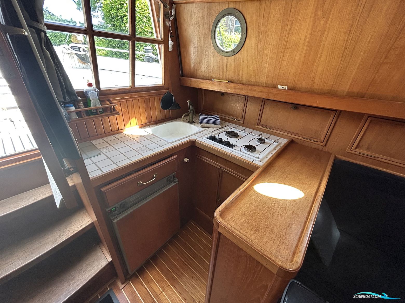 Lemsteraak Walrus - Roefuitvoering