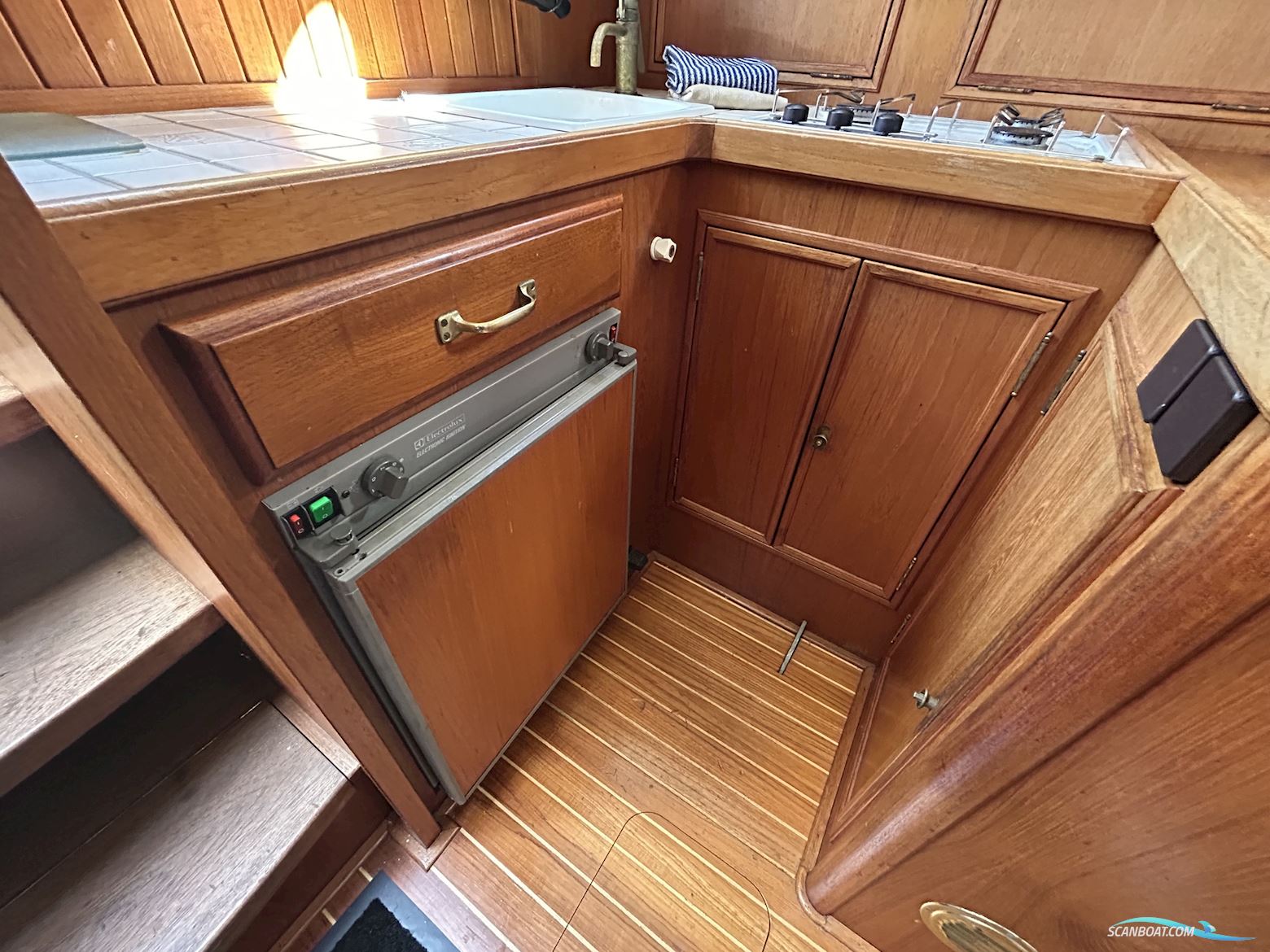 Lemsteraak Walrus - Roefuitvoering