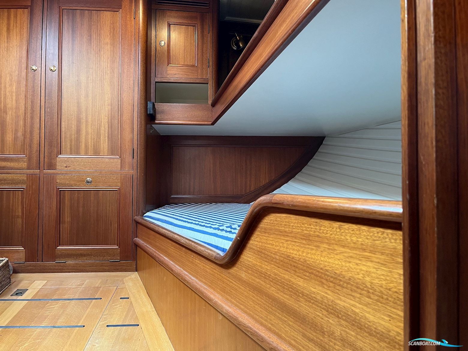 Lemsteraak Woelwater - Roefaak Hoek Design