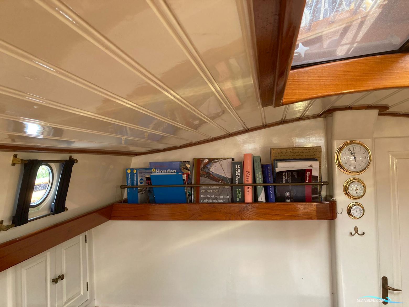 Lemsteraak Zonnewind - Roefuitvoering