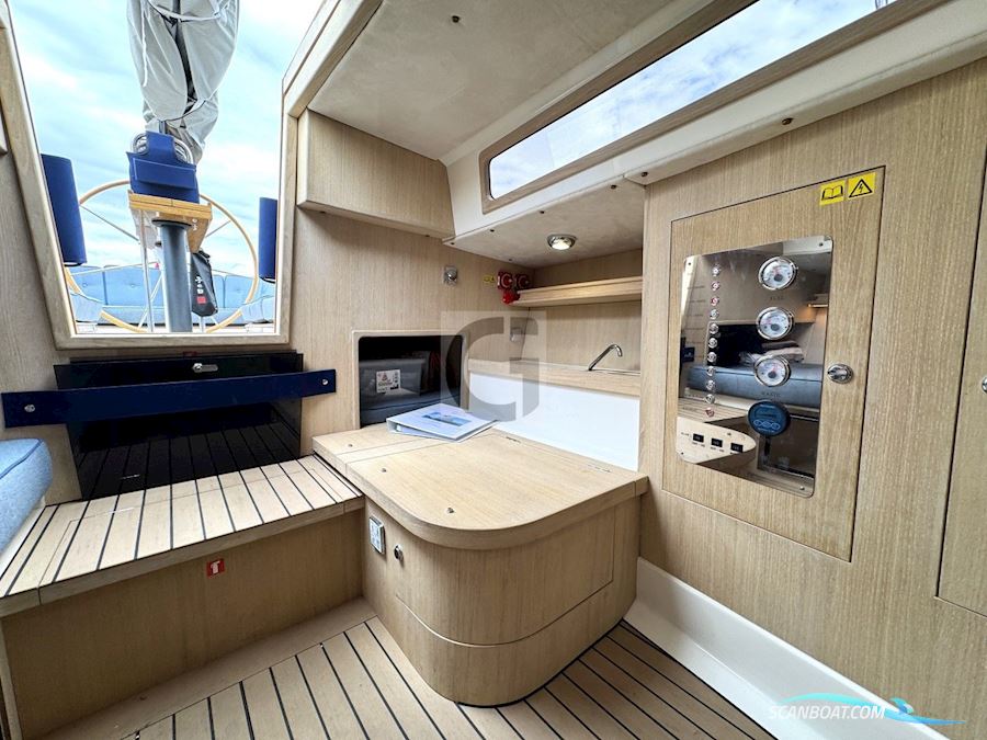 Leonardo Yachts Eagle 38