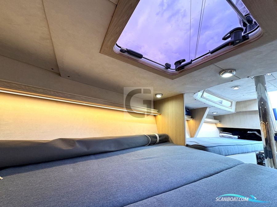 Leonardo Yachts Eagle 38