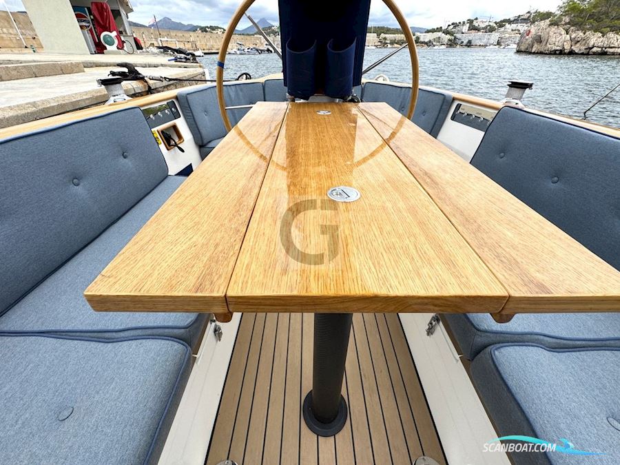 Leonardo Yachts Eagle 38