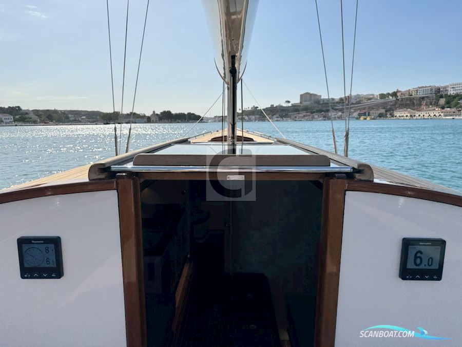 Leonardo Yachts Eagle 54