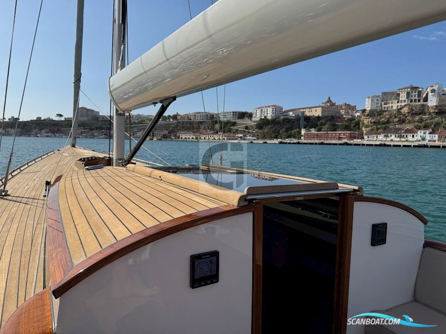 Leonardo Yachts Eagle 54