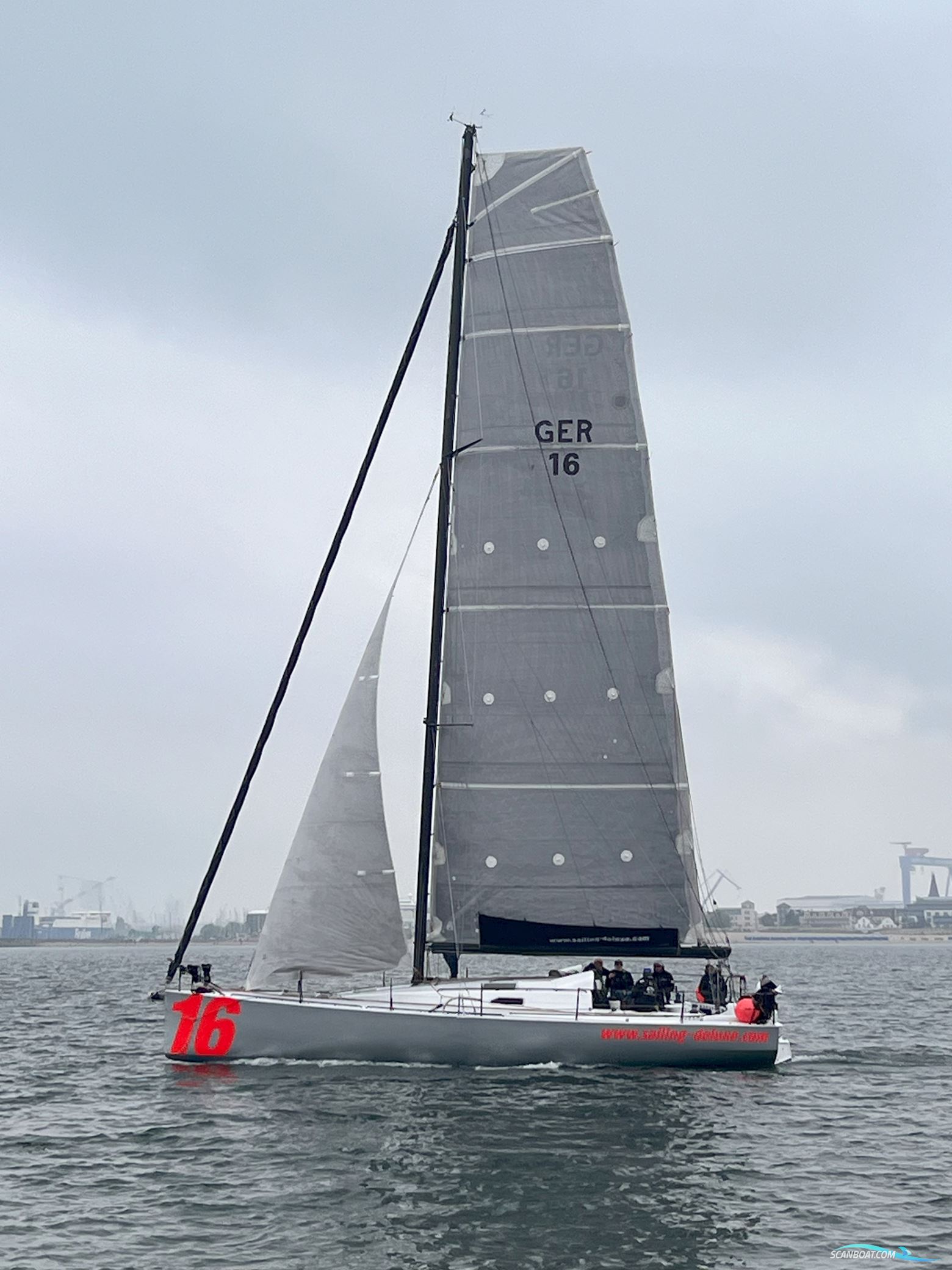 Lion Yachts Class 40