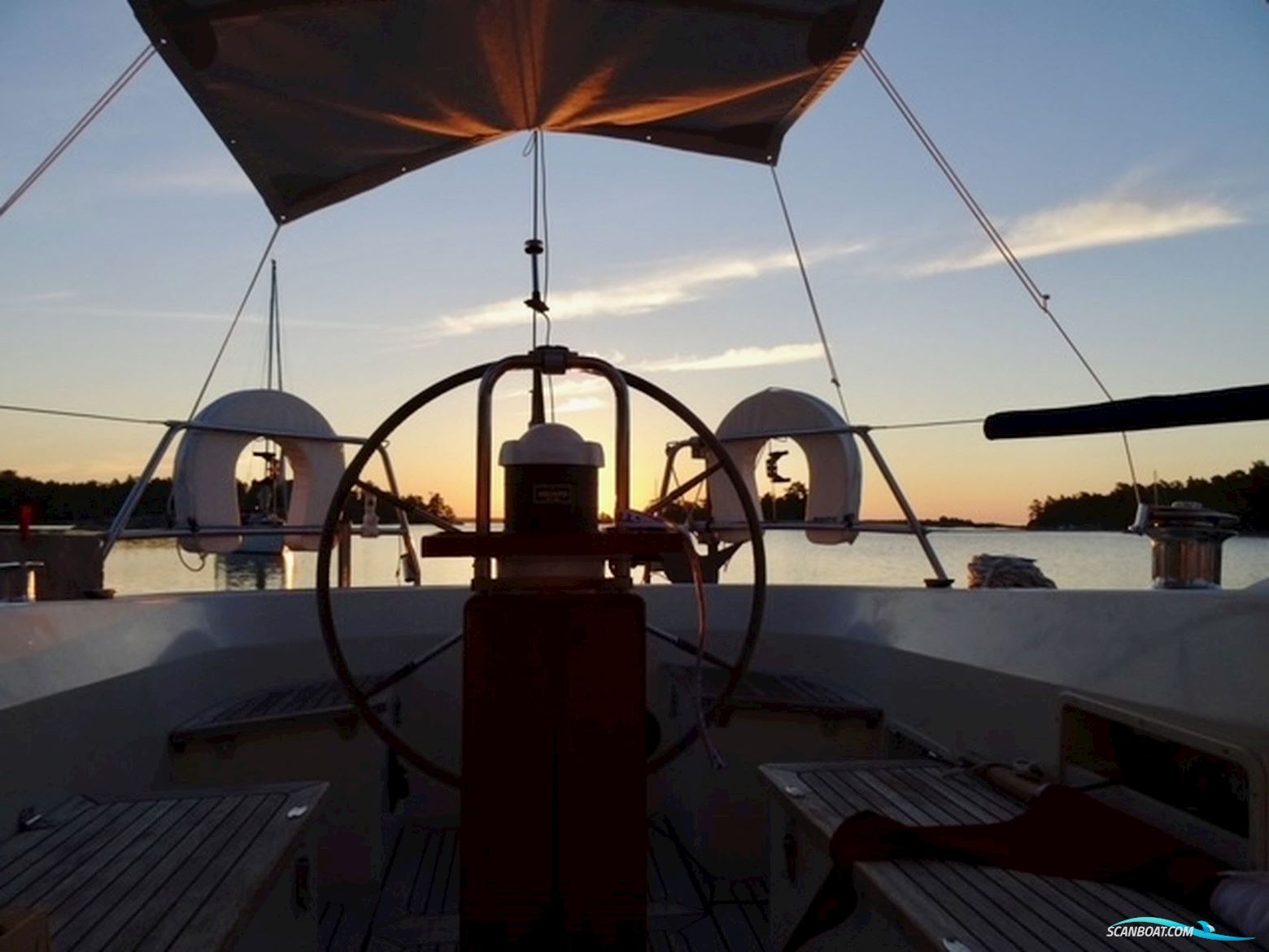 LM Mermaid 380