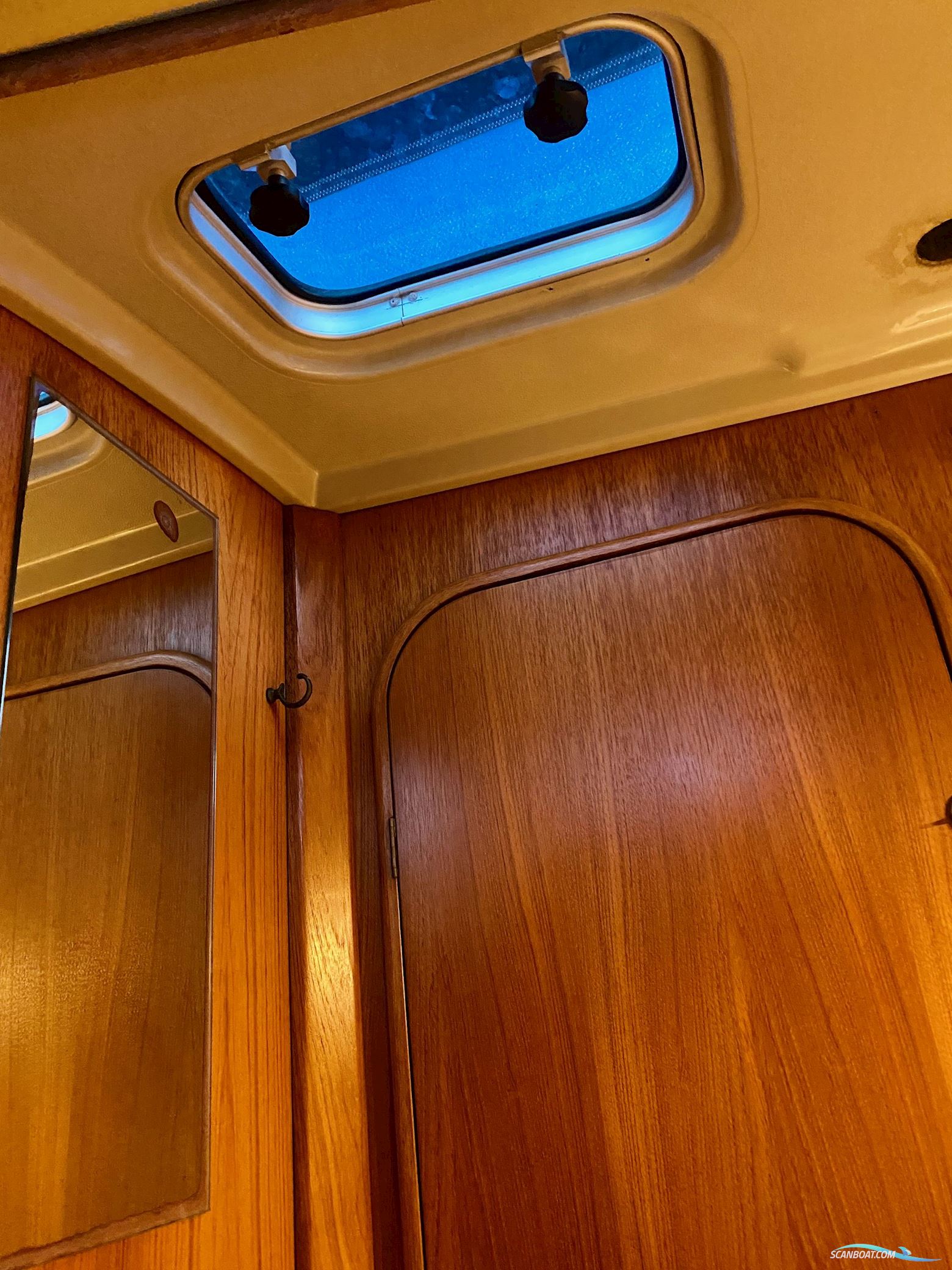 LM Mermaid 380