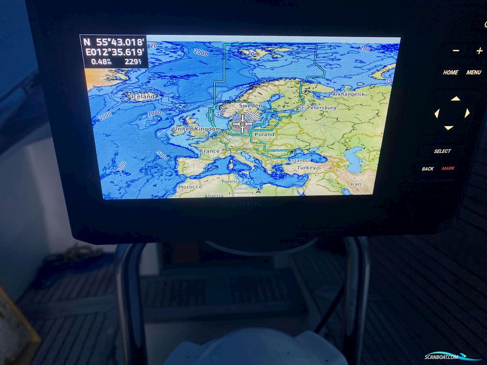 LM Mermaid 380