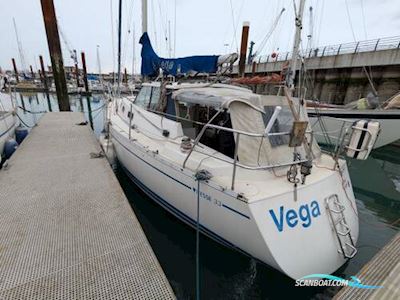 LM Vitesse 33 Sejlbåd 1990, med Volvo Penta D1-30 motor, England