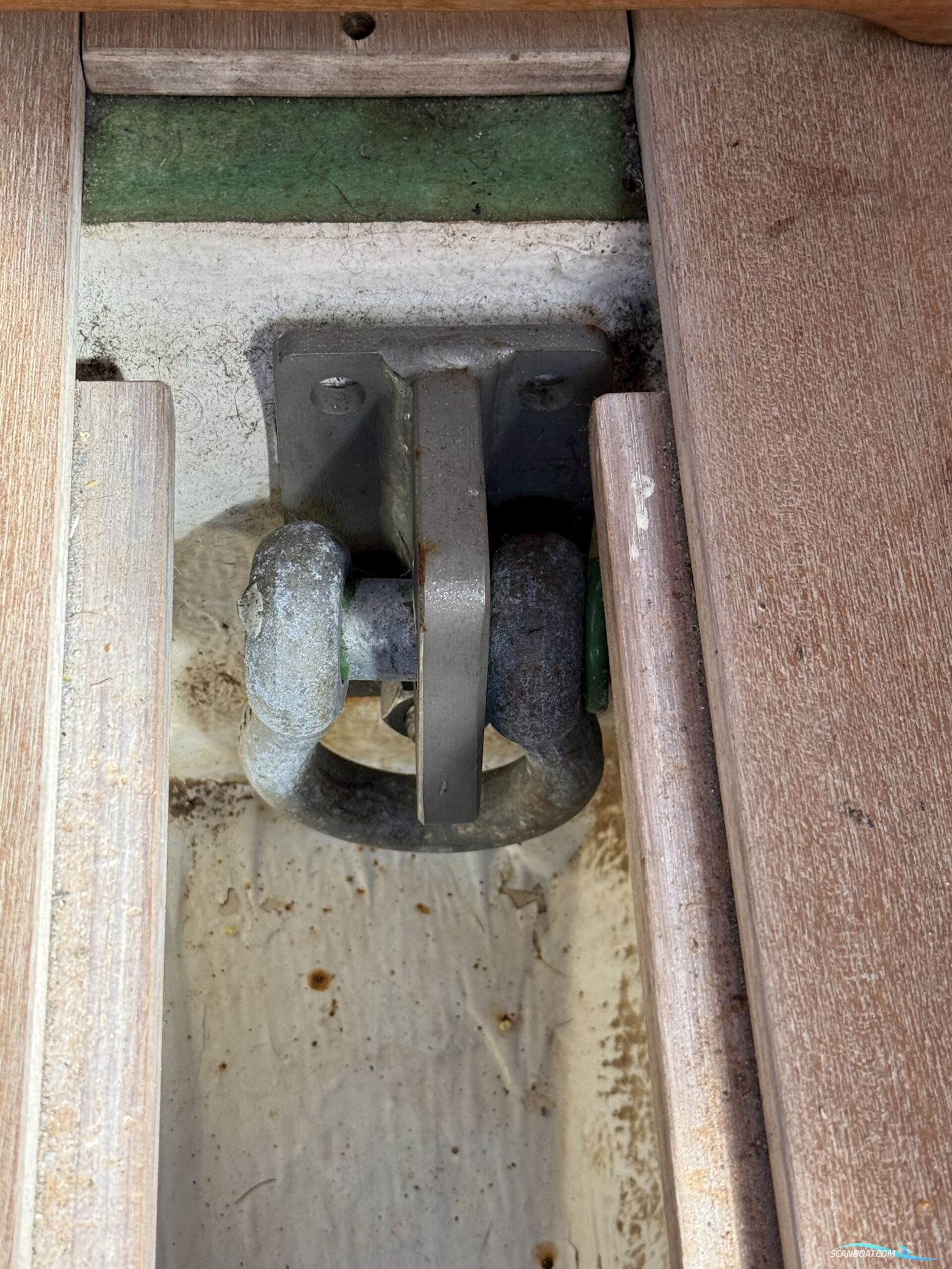 Luffe 40 One Off. NEDSAT