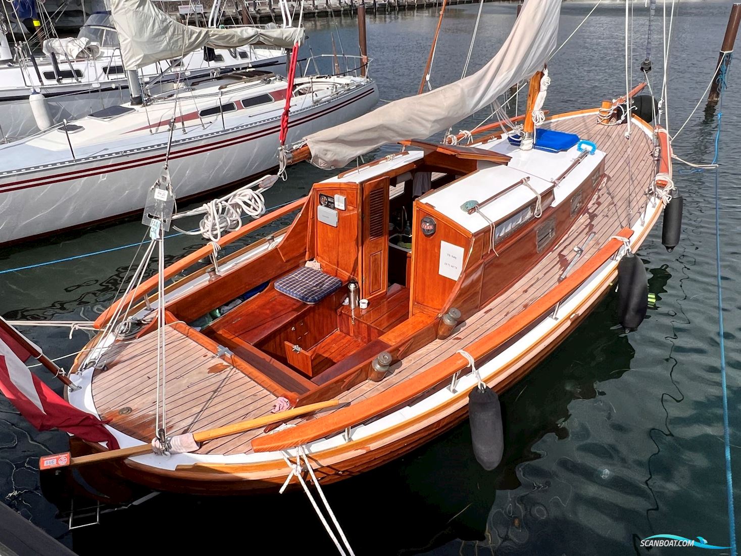 Lynæs 28 Sejlbåd 1974, med Nanni motor, Danmark