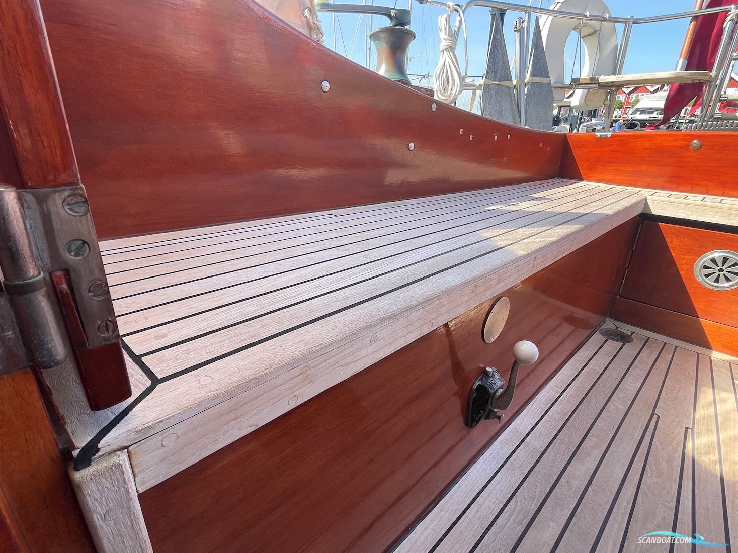 Mahogny Sejlbåd 32'