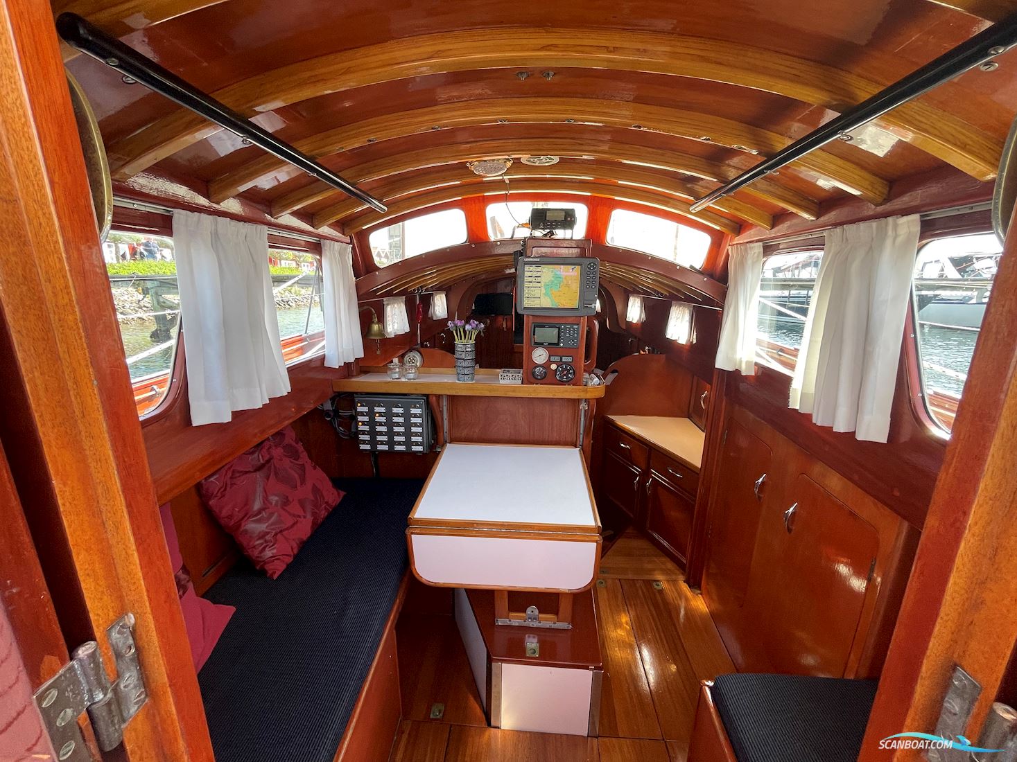 Mahogny Sejlbåd 32'