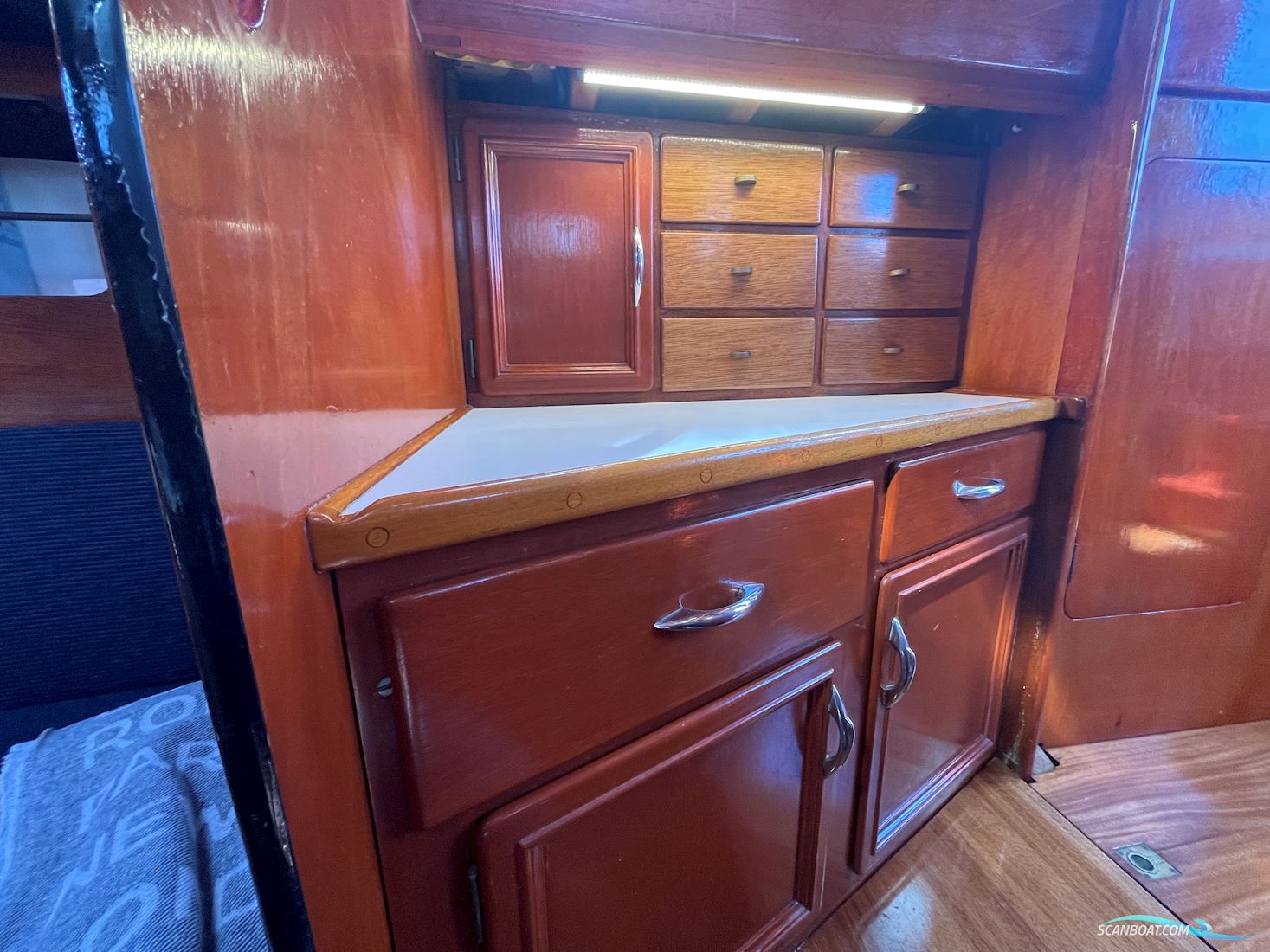 Mahogny Sejlbåd 32'