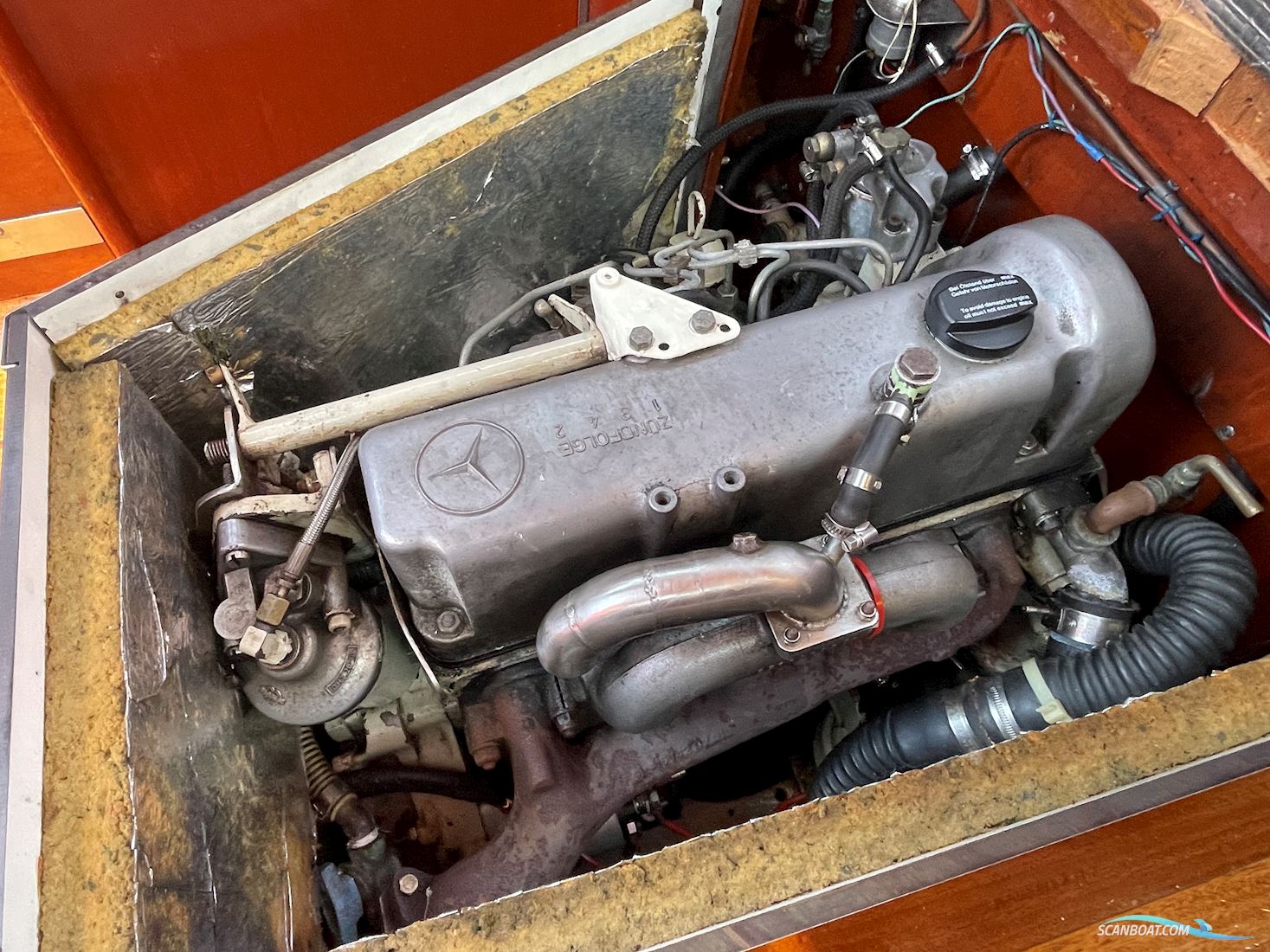 Mahogny Sejlbåd 32'