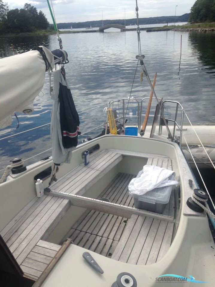 Marinette 33