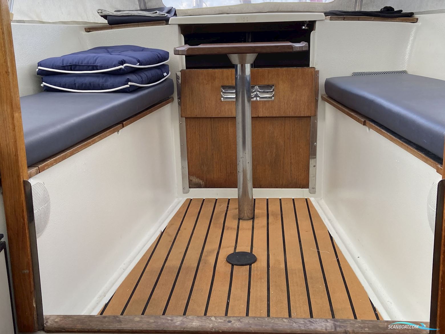 Mascot 28, 1984 - Nibe