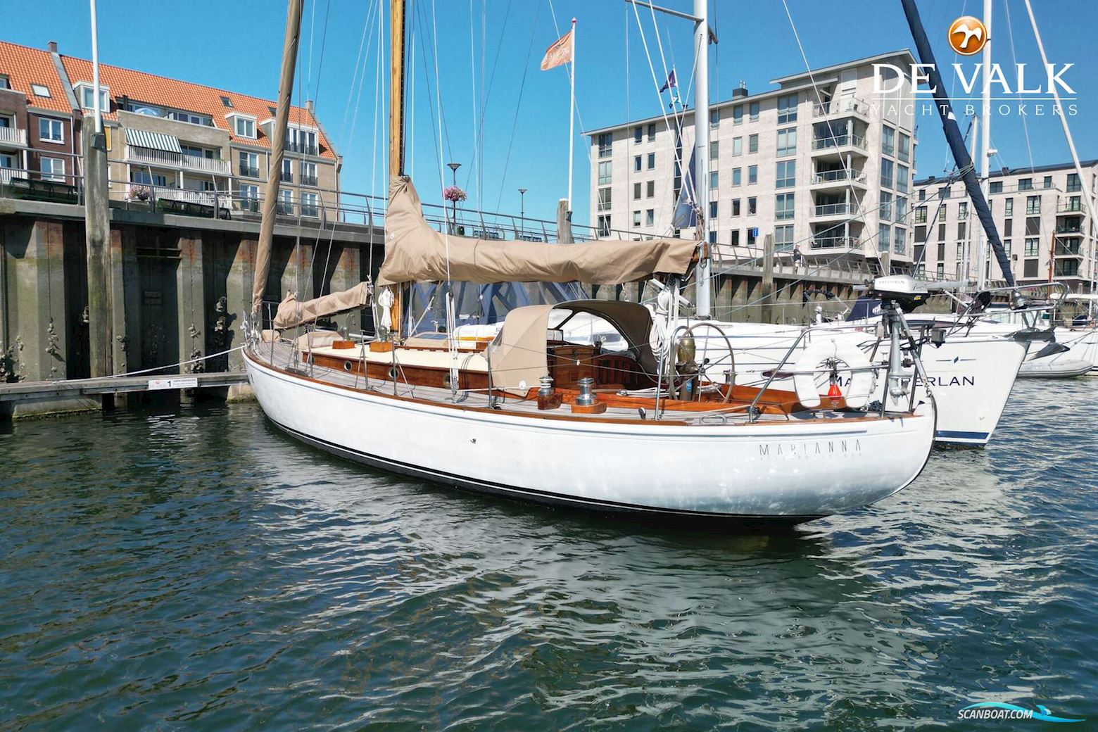Max Oertz Bermudan Cutter 44 FT