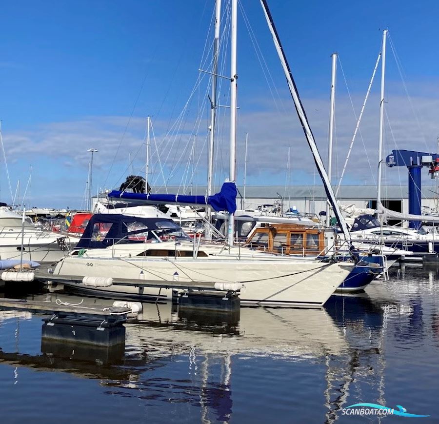 Maxi 33 Sejlbåd 1991, med Volvo Penta 2003 motor, Sverige