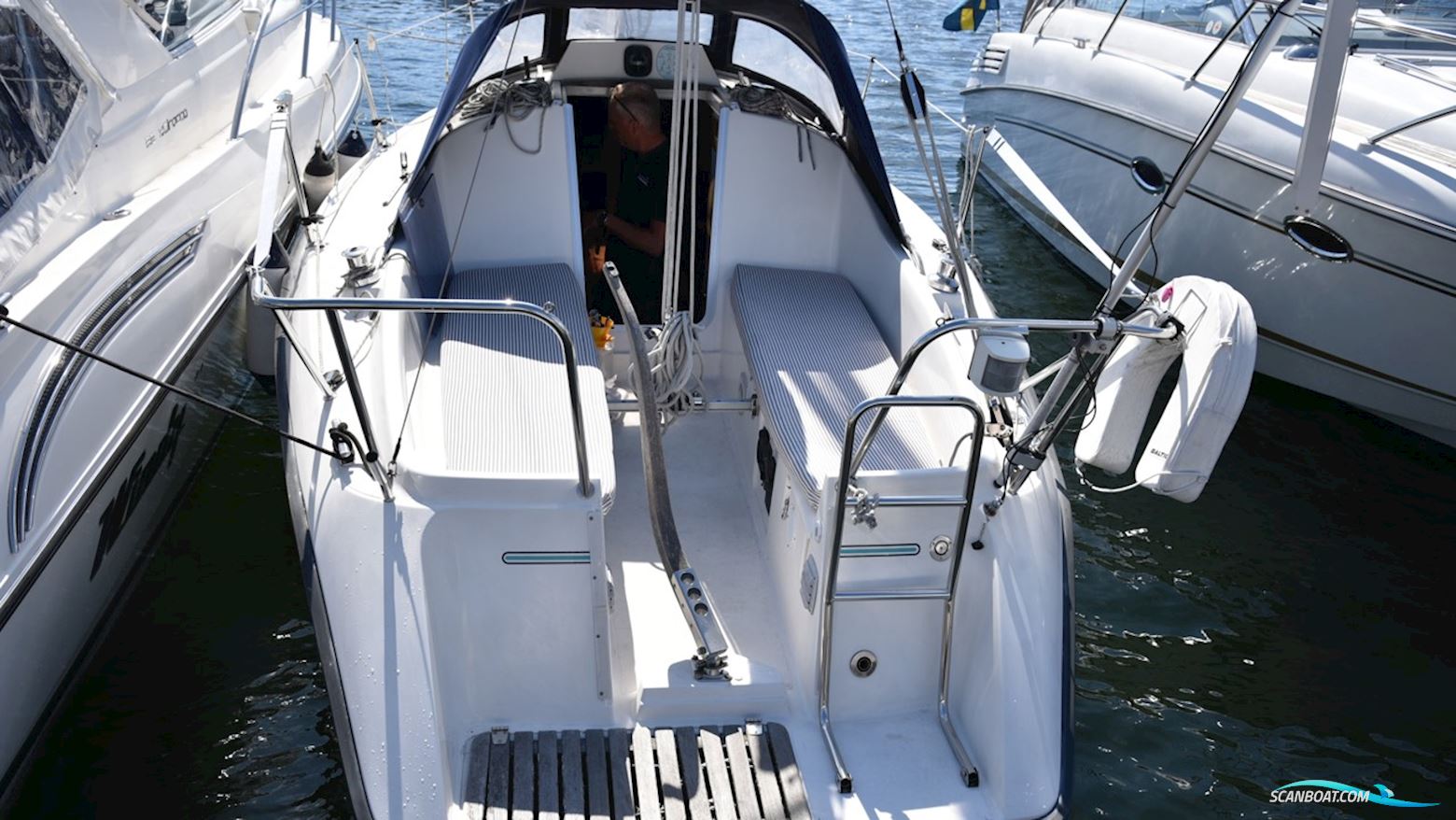 Maxi Yachts 800