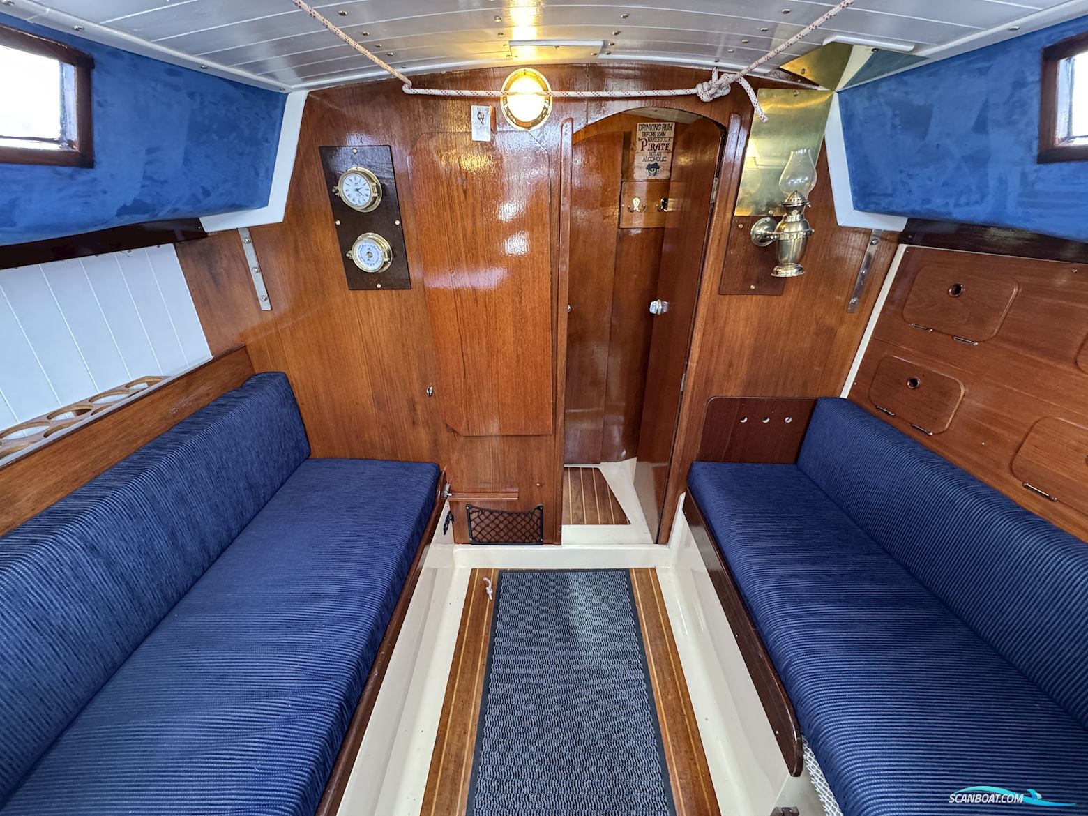 Mirage 28