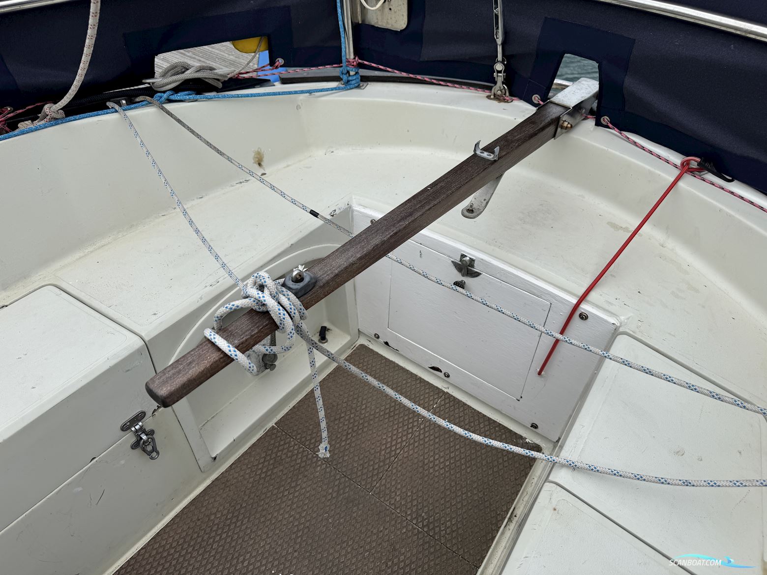 Mirage 28