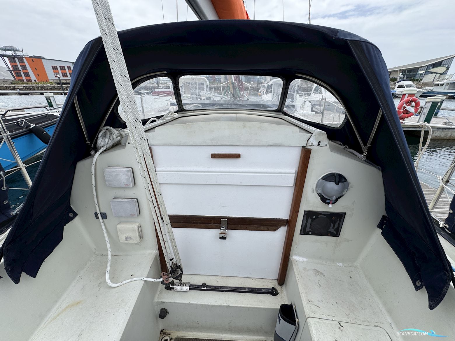 Mirage 28