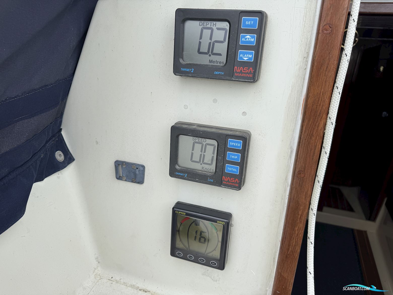 Mirage 28