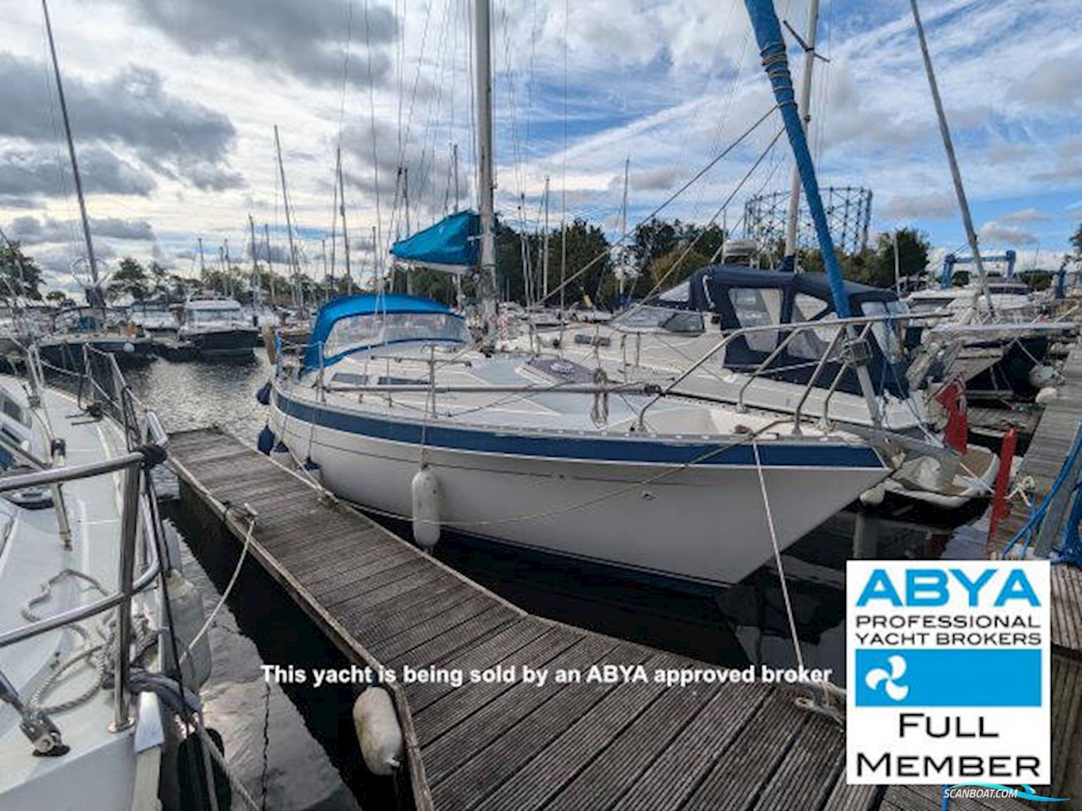 Moody 29 Sejlbåd 1982, med Bukh motor, England