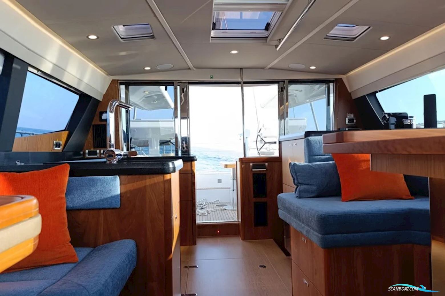 Moody 54 DS - Decksaloon