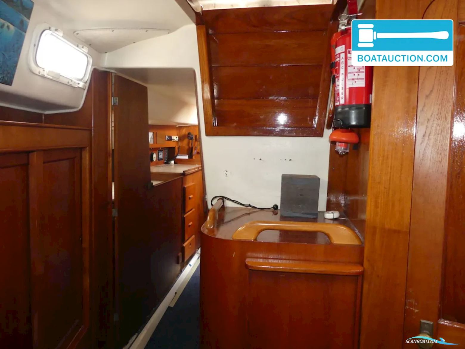 Morgan Out Island 41