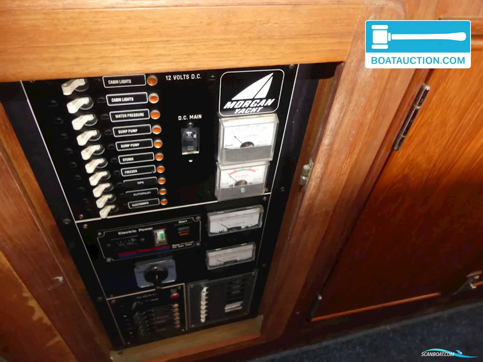 Morgan Out Island 41