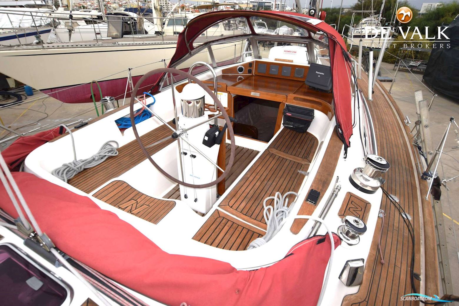 Najad 380