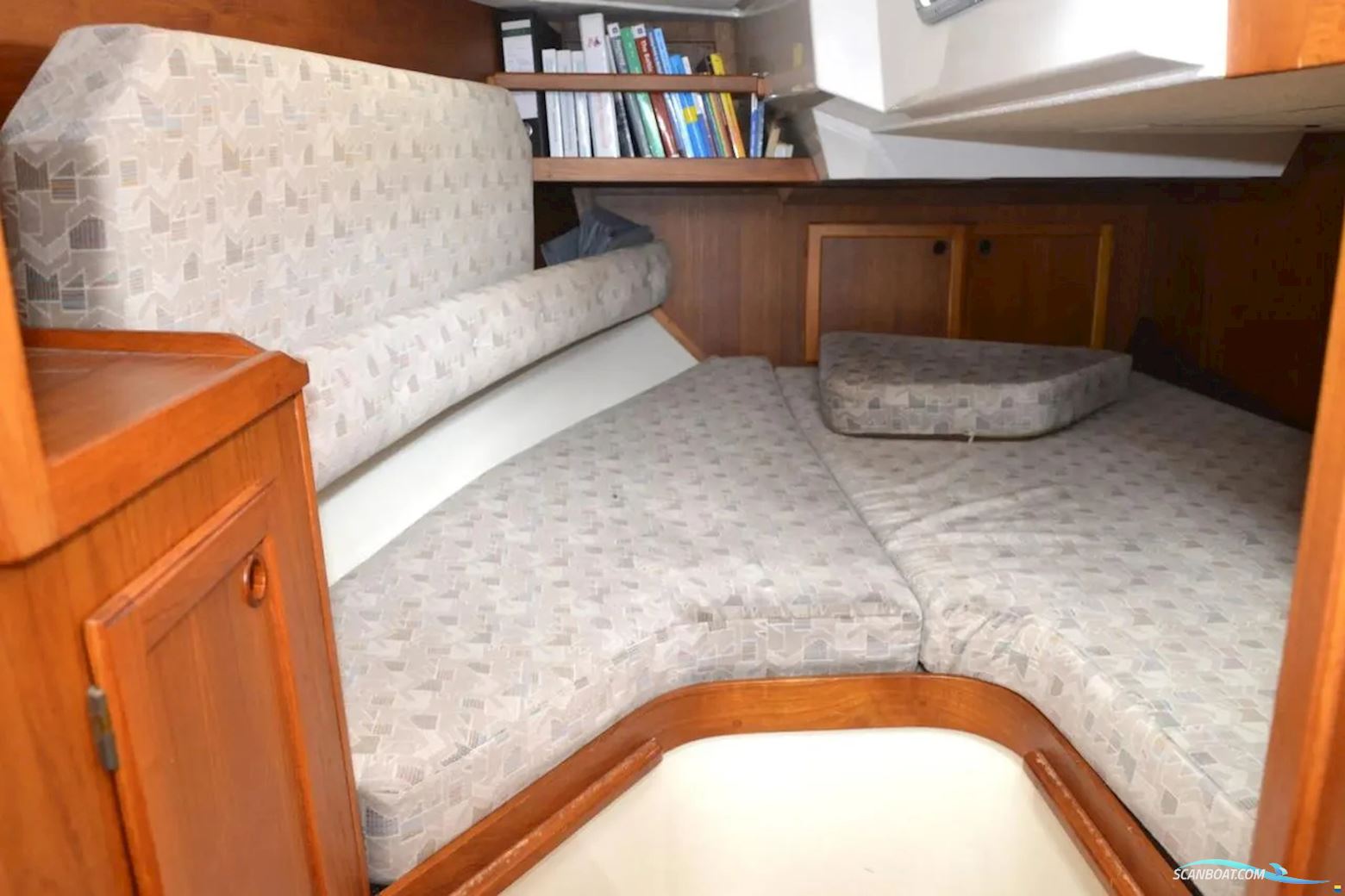 Nauticat 32