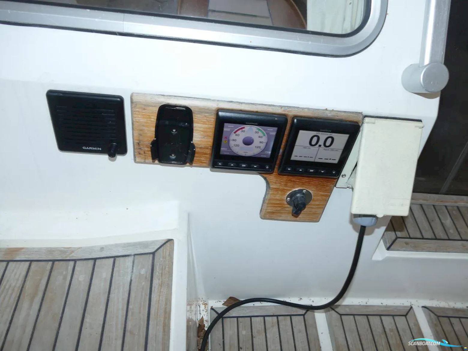 Nauticat 32