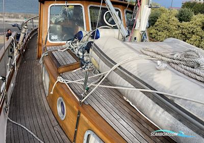 Nauticat 33 Sejlbåd 1976, med Yanmar 4JH4 TE motor, Spanien