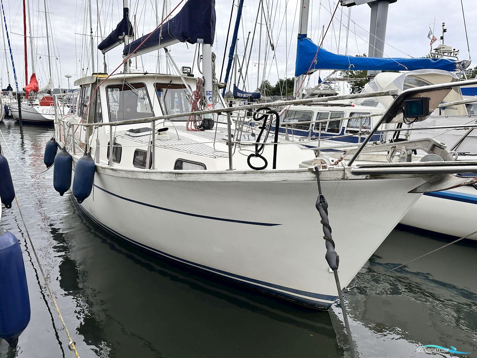 Nauticat 33