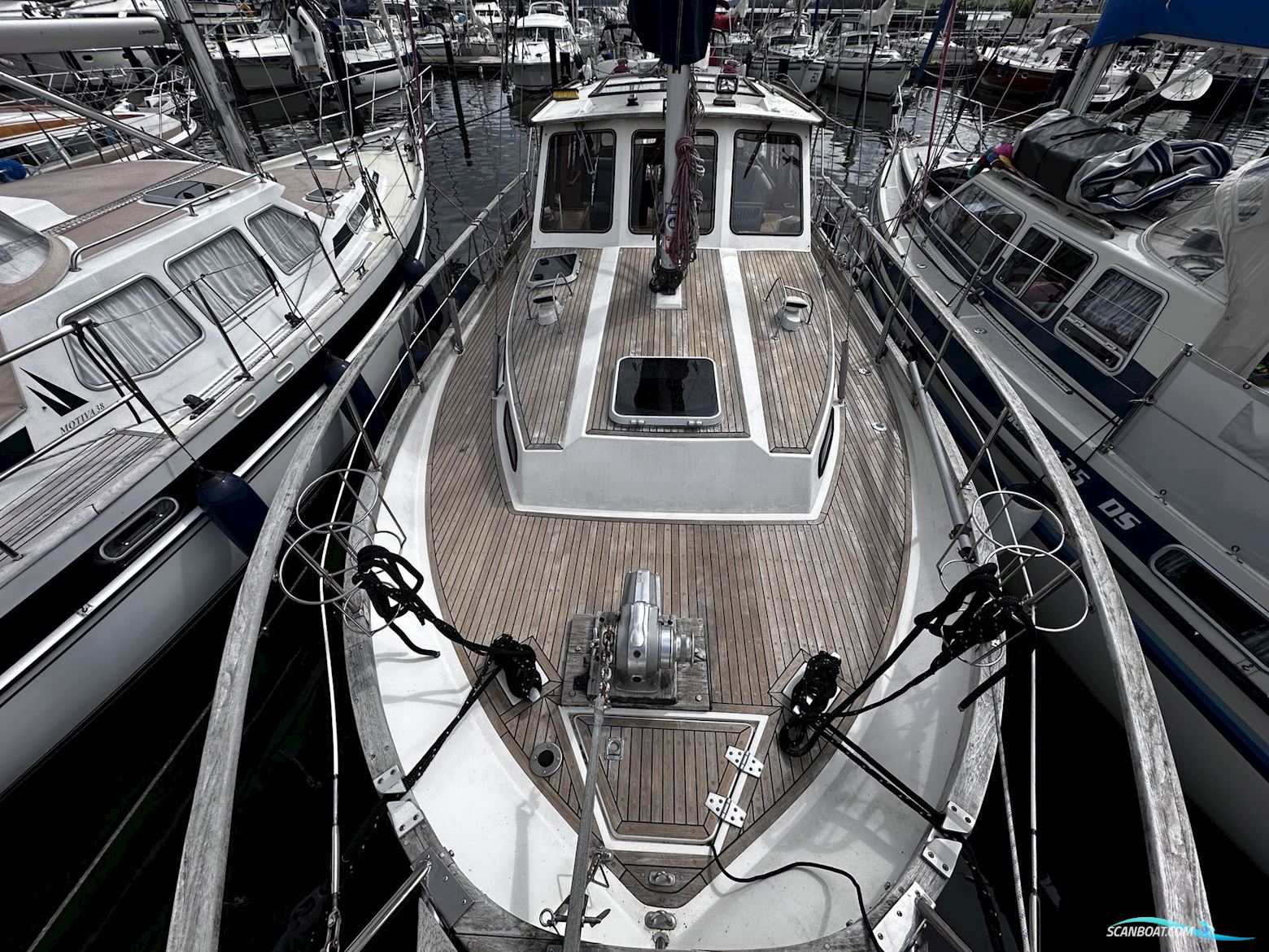 Nauticat 33