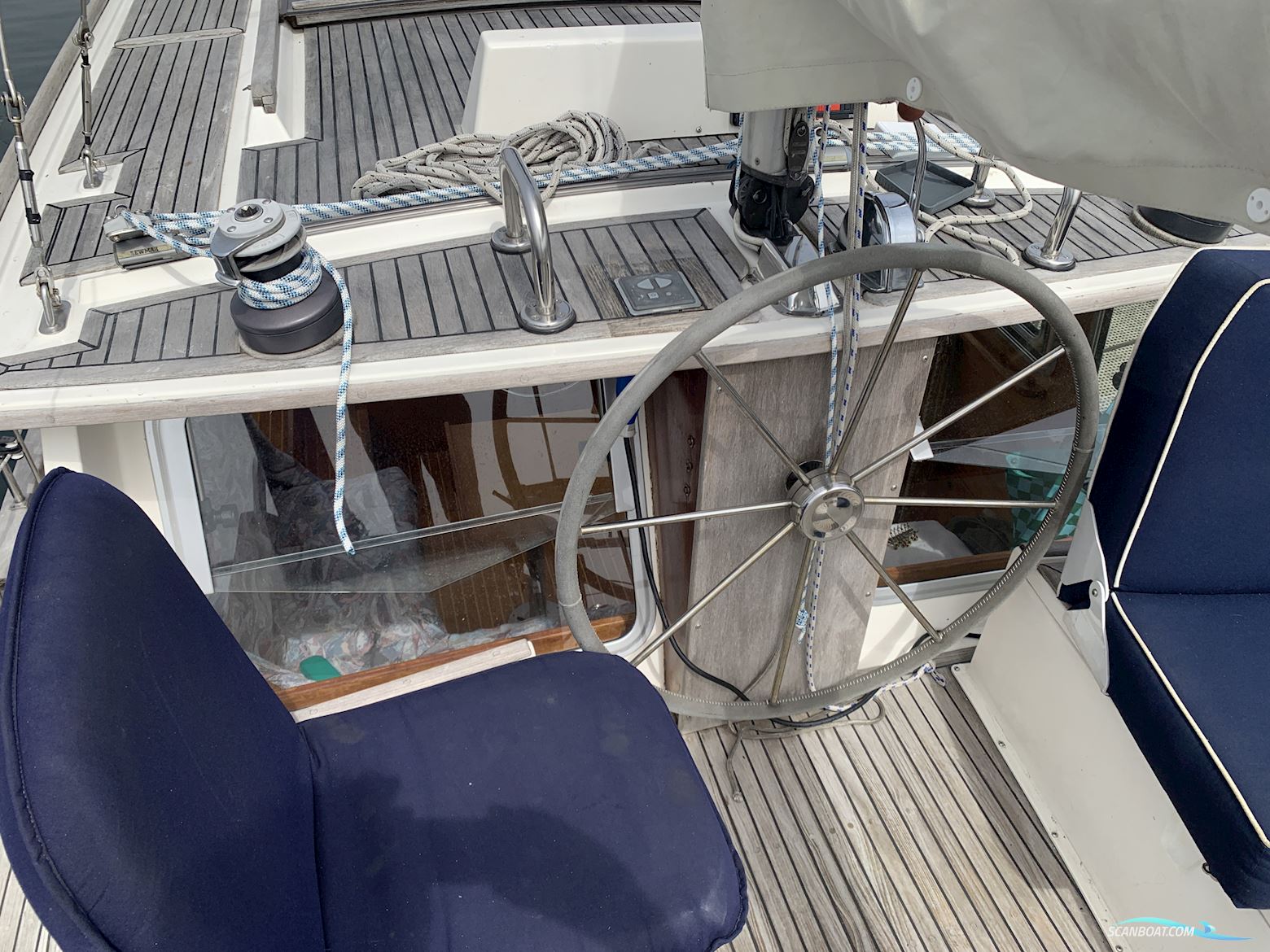 Nauticat 33