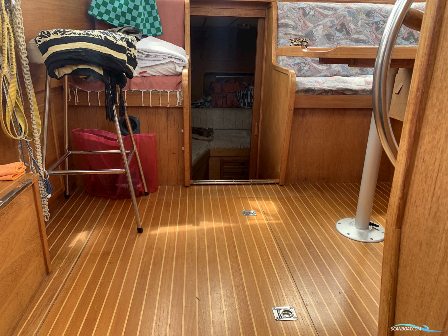 Nauticat 33