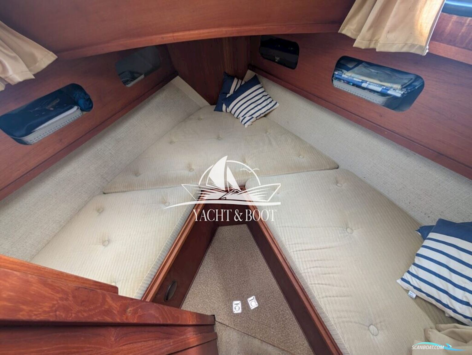 Nauticat 33