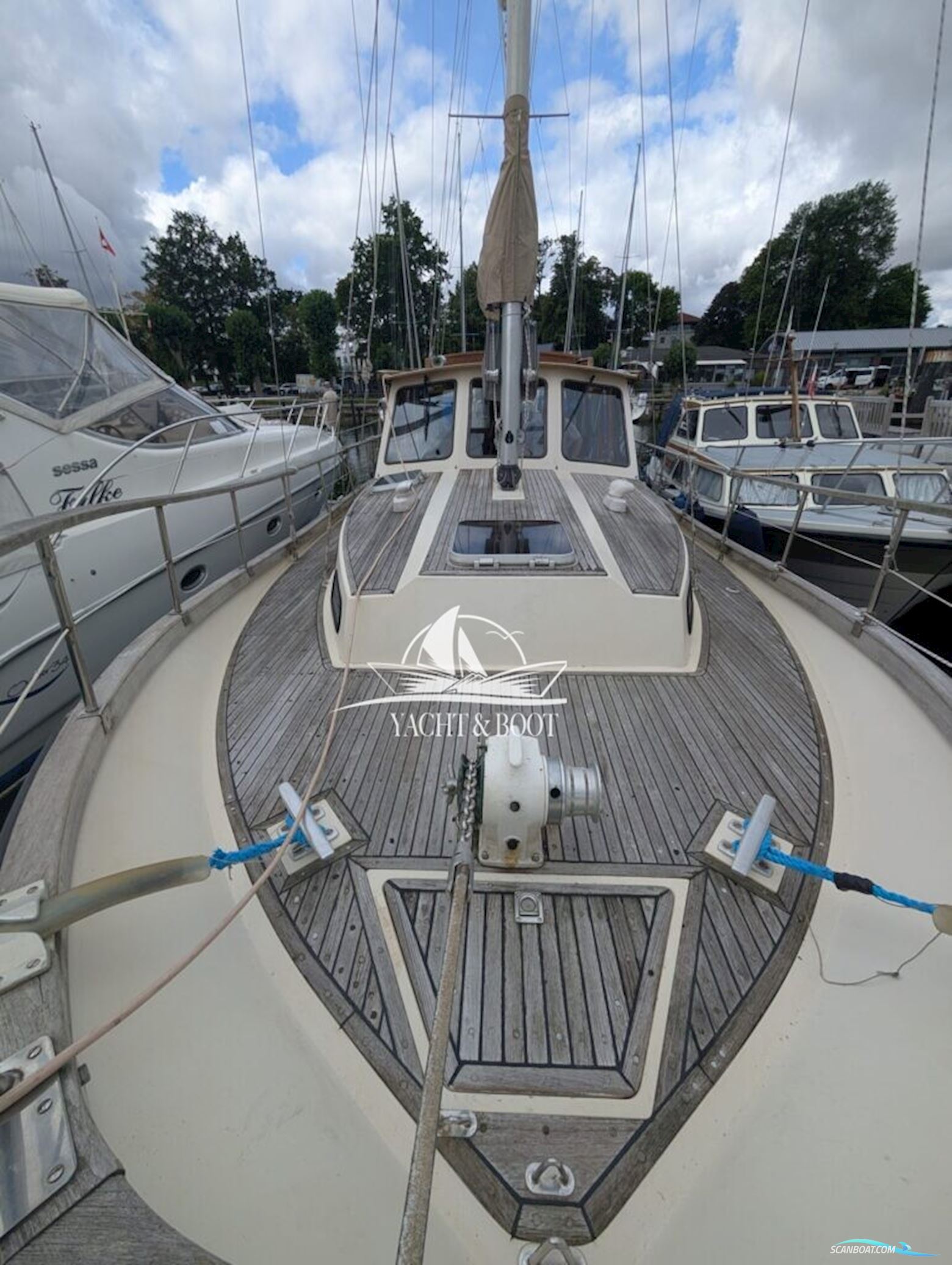 Nauticat 33