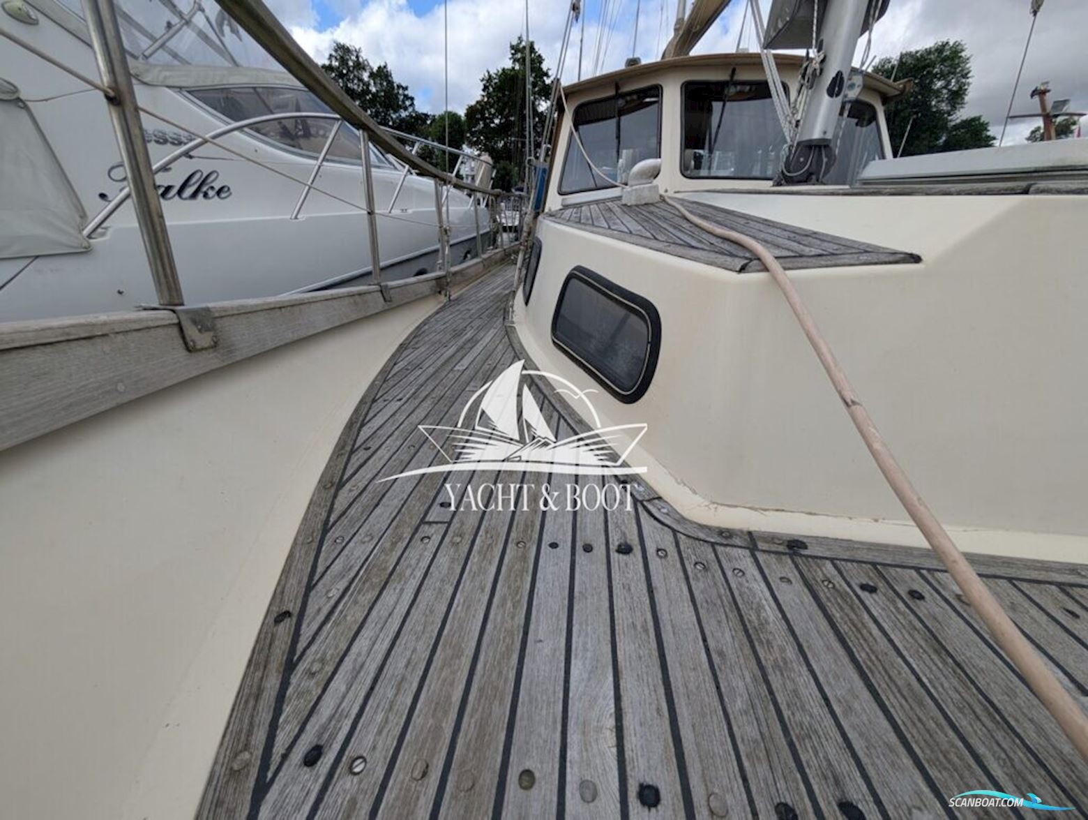 Nauticat 33