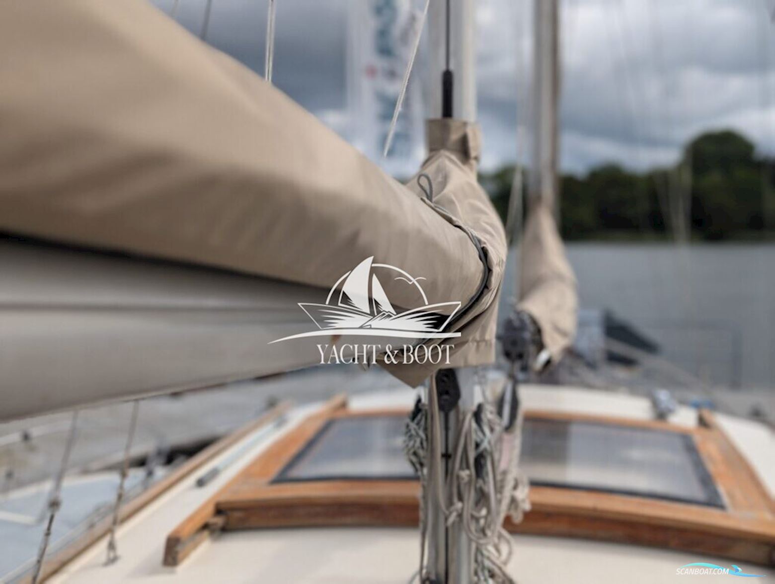 Nauticat 33