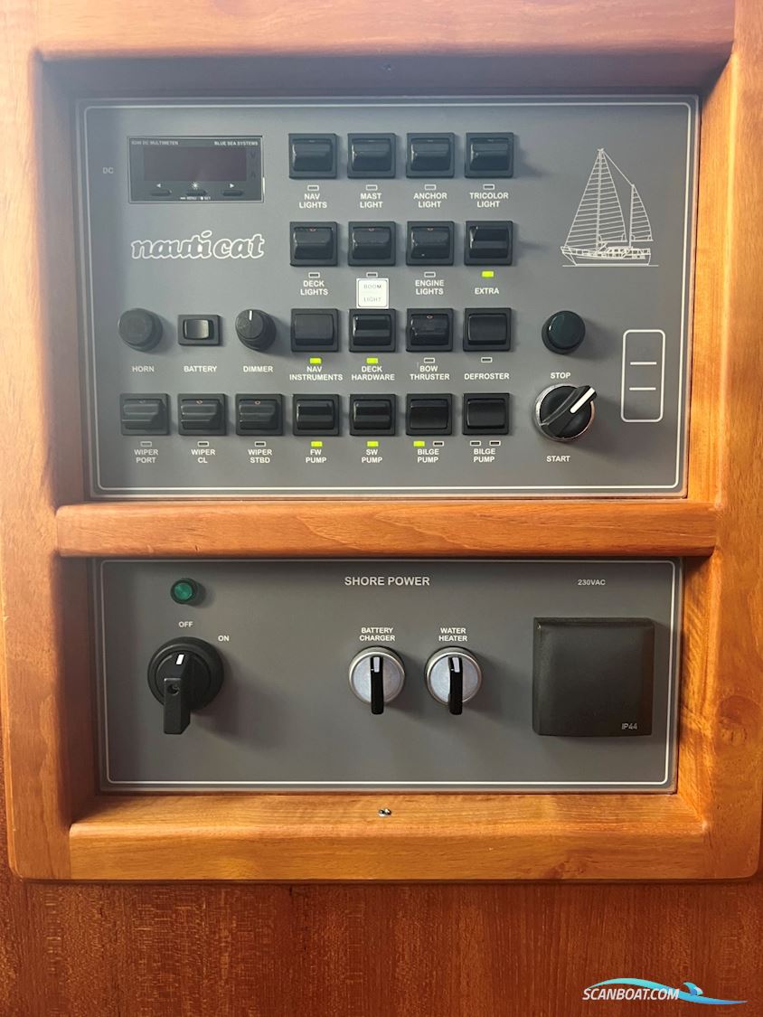 Nauticat 331