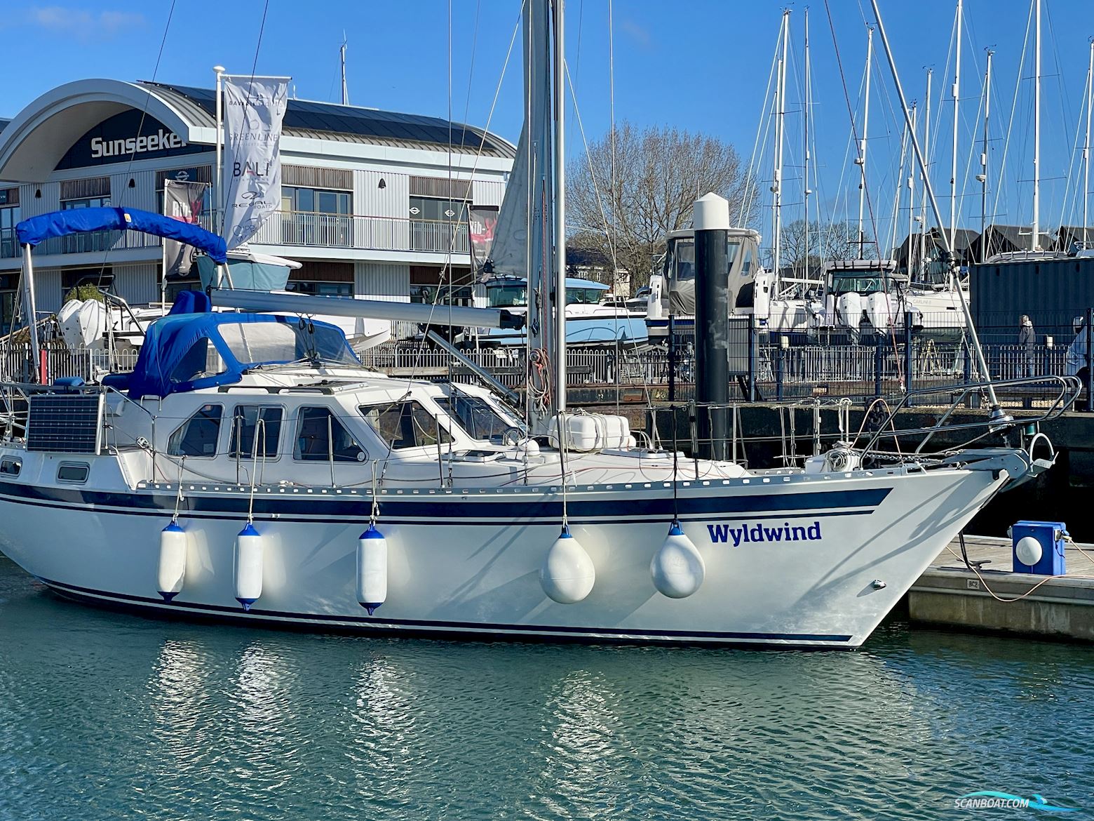 Nauticat 35